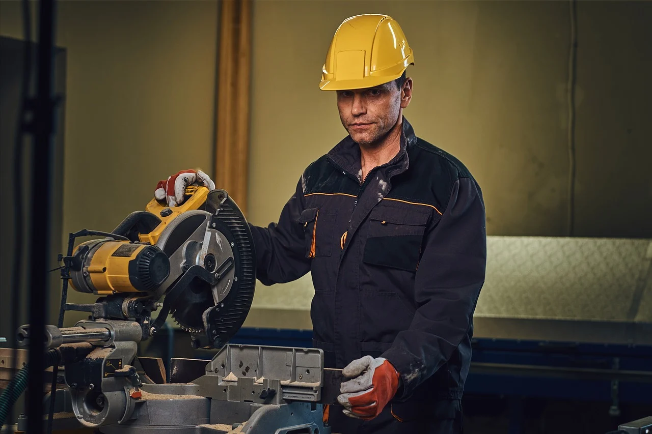 fabricators manpower supply in uae